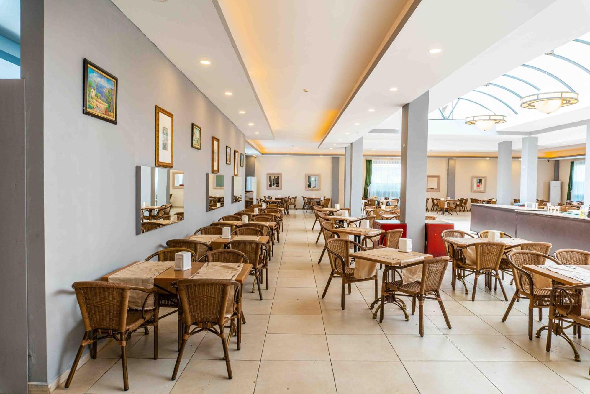Belpoint Beach Hotel كمر المظهر الخارجي الصورة